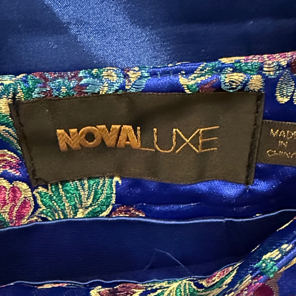 Fashion Nova Luxe Blue Floral Satin Set - Picture 7 of 11